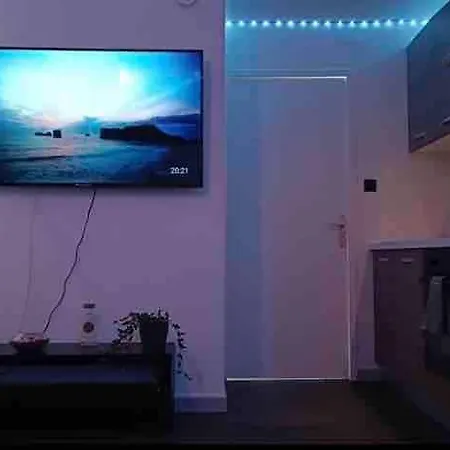 Buenas Noches Et Bord De Apartamento *
